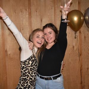 Meet your Posher, Molly